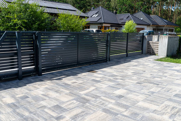 Best Professional Driveway Pavers  in Braidwood, IL